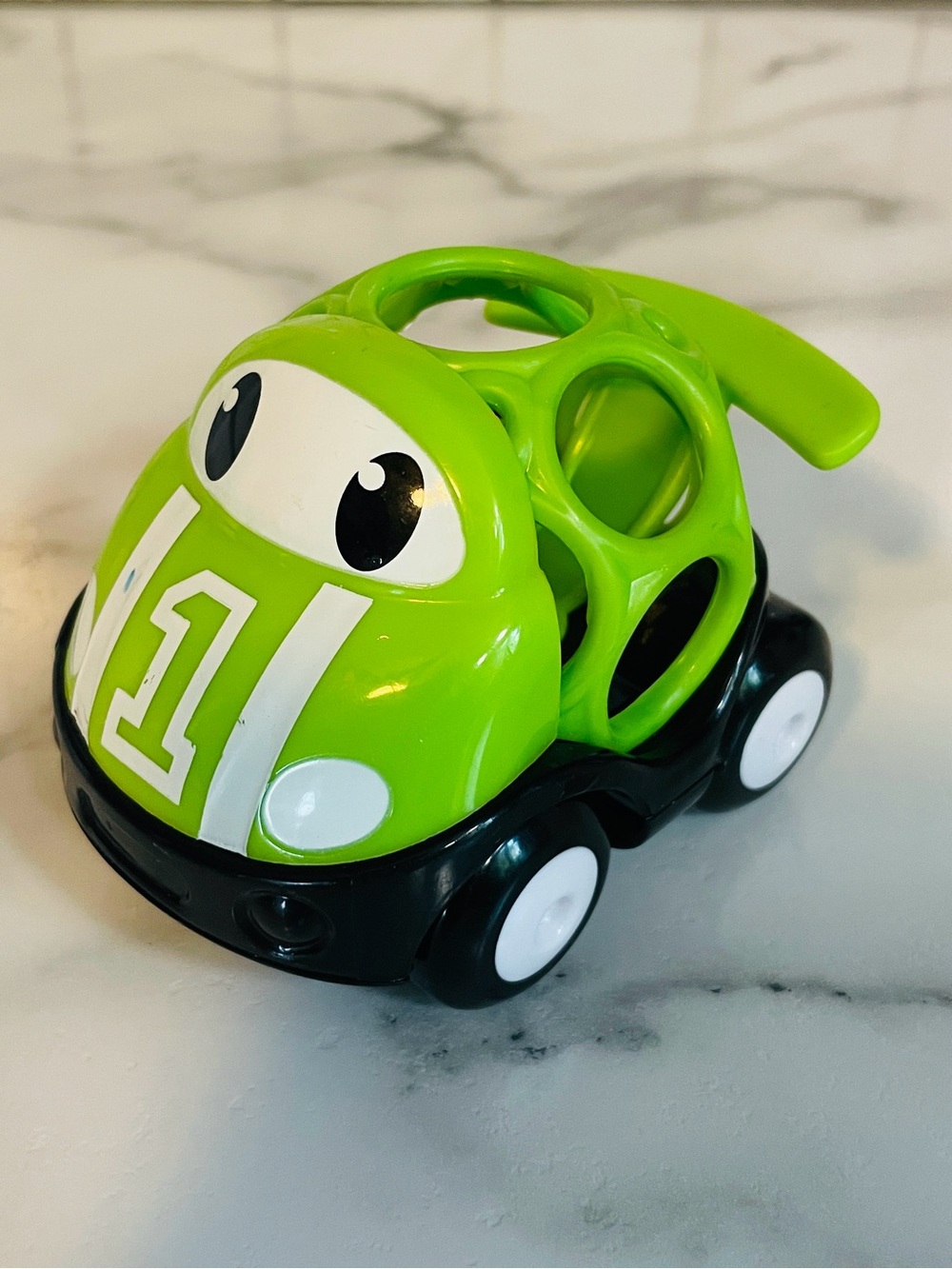 O’Ball Go Grippers Car - #1 Green Race Car